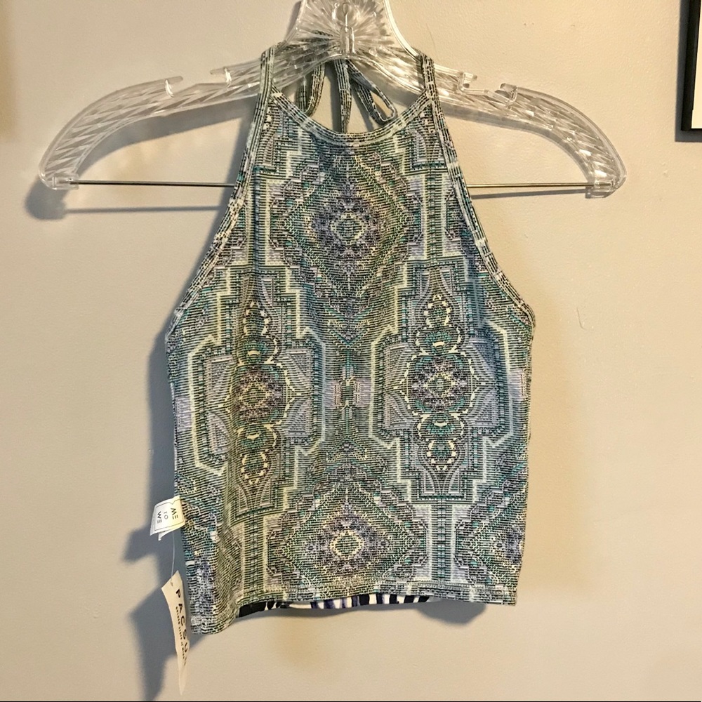 Reversible Halter Crop Top - Picture 2 of 8